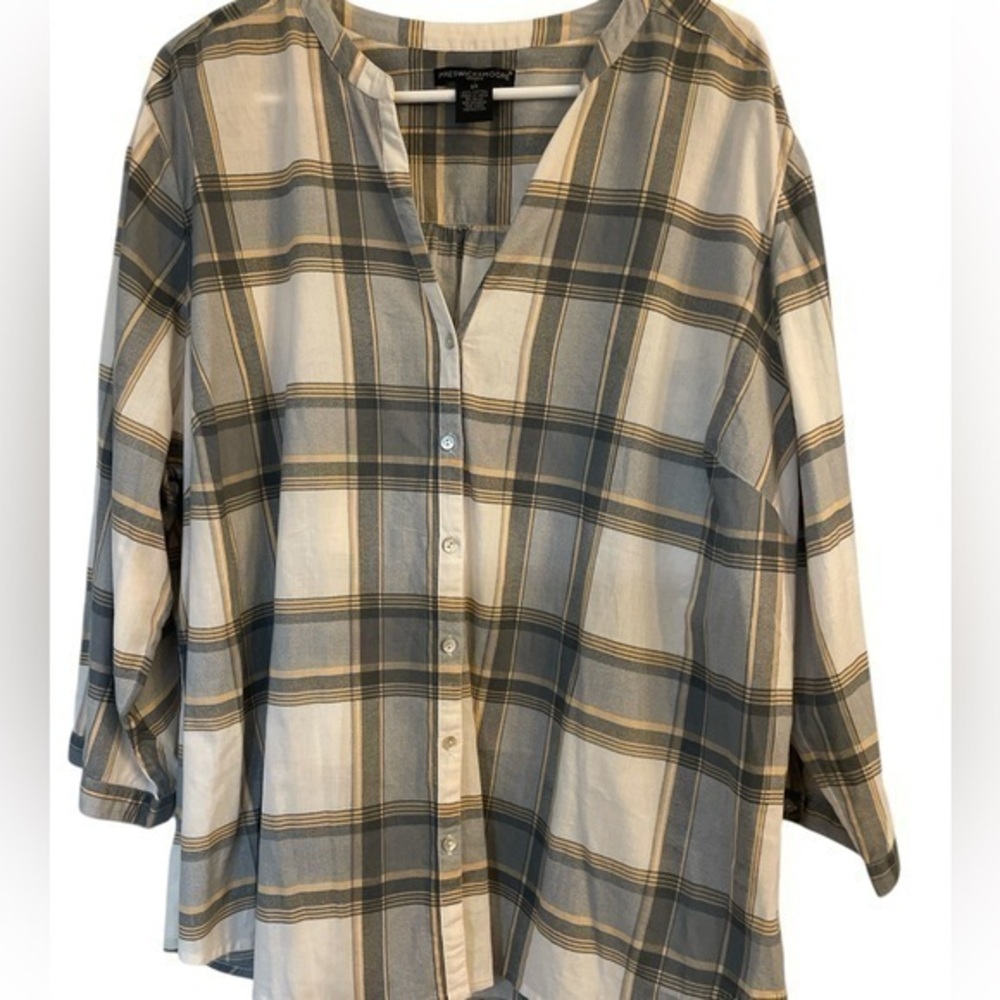 Preswick & Moore Gray and Cream Plaid Button-Down Shirt